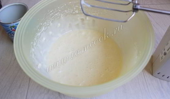 кекс на сгущенке с изюмом