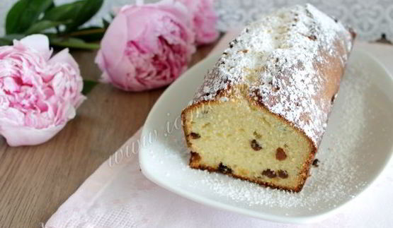 кекс на сгущенке с изюмом