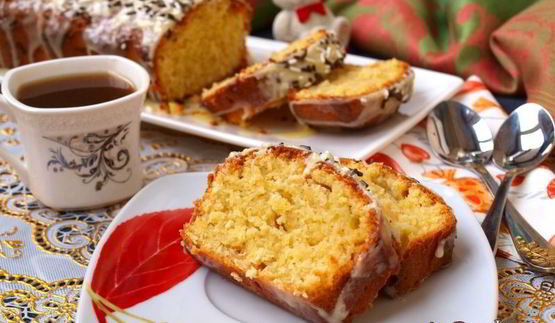 кекс с белым шоколадом и кокосовой стружкой