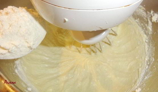 кекс с белым шоколадом и лаймом