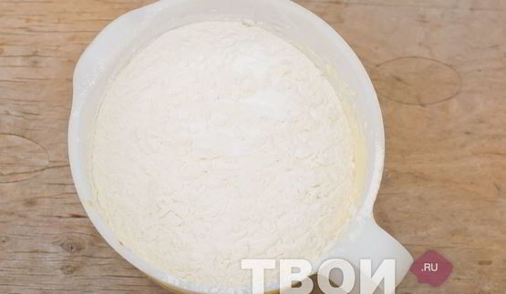 кекс с сухофруктами