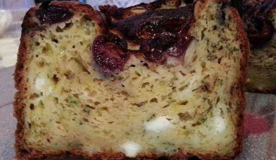 кекс с сыром и черешней