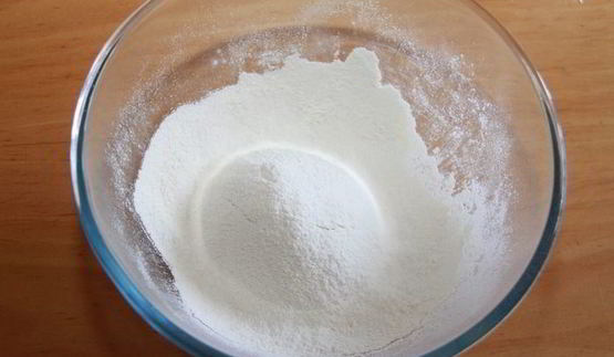 кекс вишня-кэроб