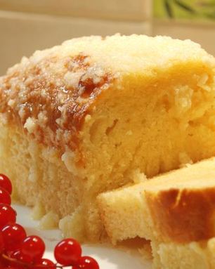 Кекс Эконом с лимонной заливкой