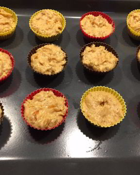 Кексы с хурмой