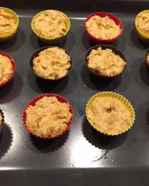 Кексы с хурмой