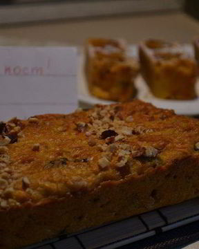 Морковно-яблочный кекс