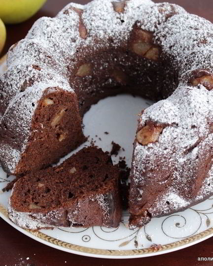 Рецепт шоколадного кекса с грушами