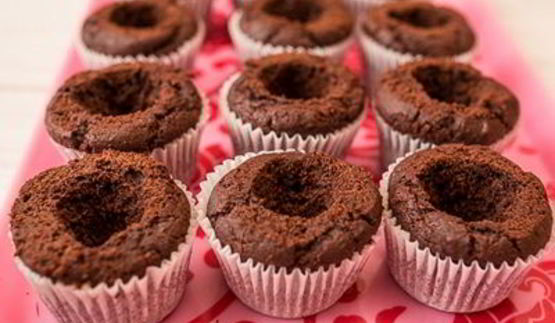 шоколадные капкейки с сюрпризом