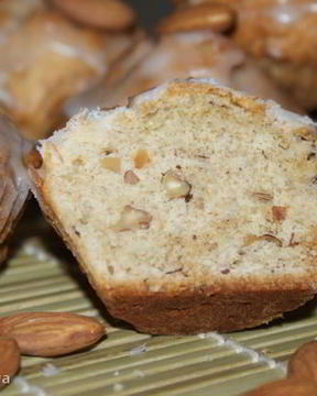 Тминные кексы с лимонной глазурью