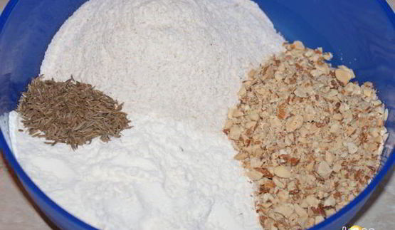 тминные кексы с лимонной глазурью