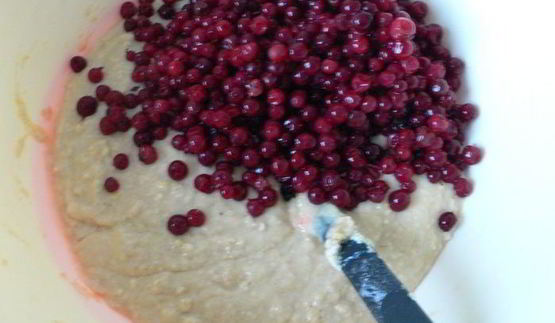 ягодно-лимонный кекс с овсяными хлопьями