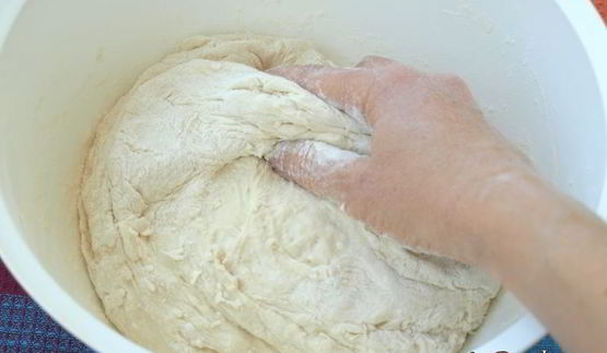 белый хлеб с кунжутом