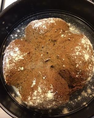 Ирландский хлеб из ржаной муки