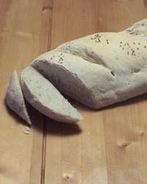 Итальянский хлеб с базиликом и орегано