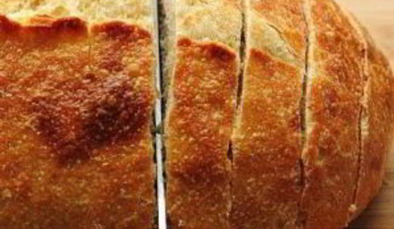 хлеб с артишоками, сыром и чесноком