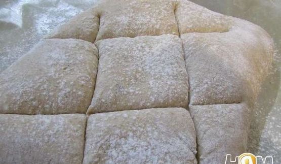 хлеб с медом и лавандой