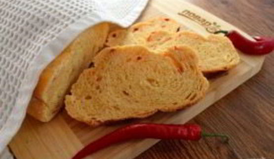 хлеб с перцем чили