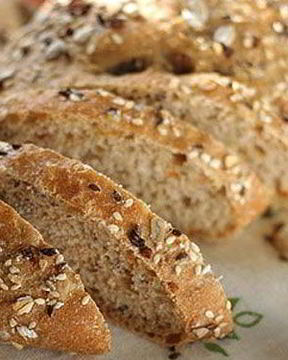 Хлеб с семенами подсолнечника и крупами