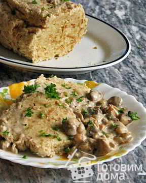 Клецки из хлеба с грибным рагу