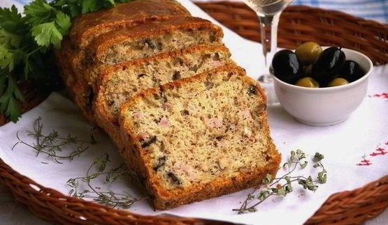 праздничный итальянский хлеб
