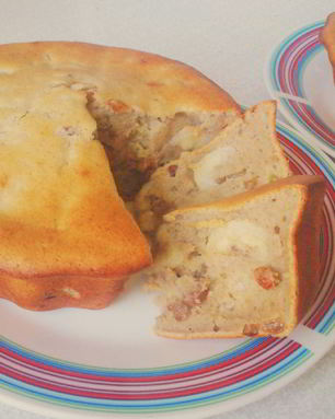 Пряный банановый хлеб с изюмом