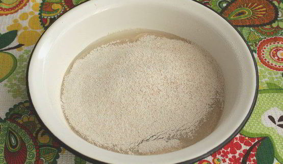 пшенично-ржаной хлеб с льняными семечками