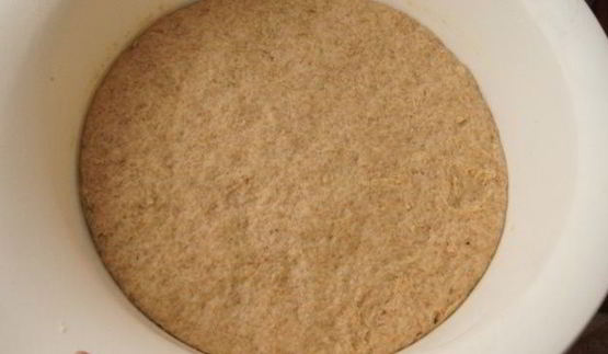 ржано-пшеничный хлеб с медом и отрубями