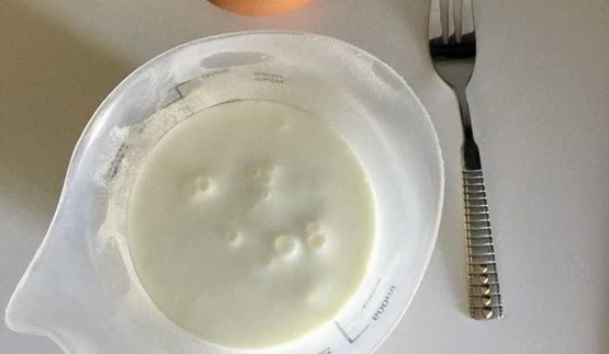 цельнозерновой содовый хлеб с тмином, изюмом и овсяными хлопьями