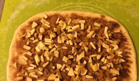 яблочный хлеб