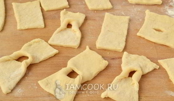 хворост на сметане