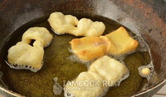 хворост на сметане