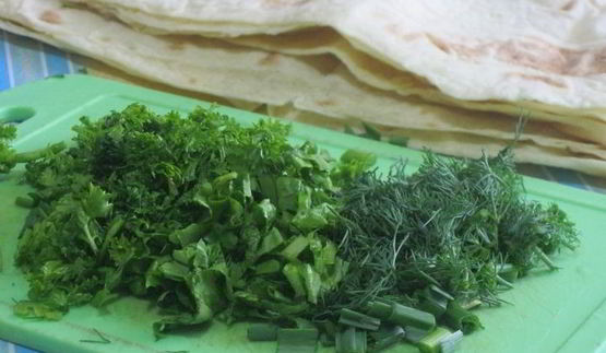 лаваш с сыром и зеленью