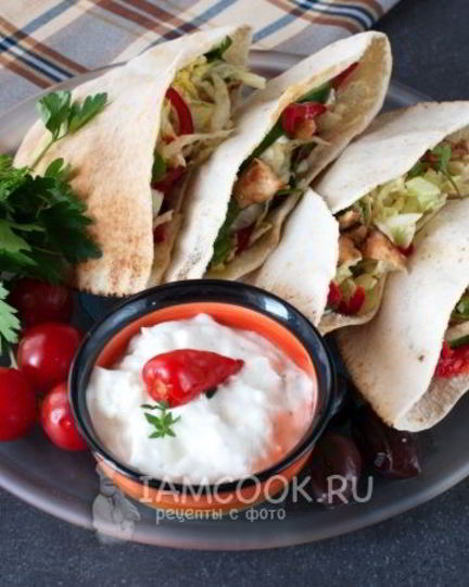 Рецепт арабской питы с курицей и овощами
