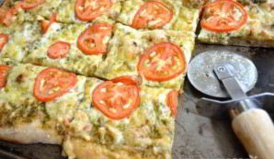 фокачча с песто