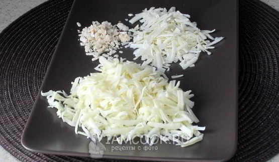 фокачча с сырами разных сортов