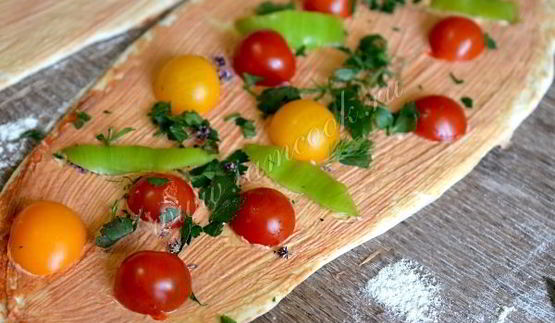 итальянские лепешки с черри