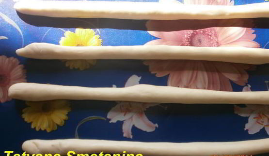 лепешка цветок