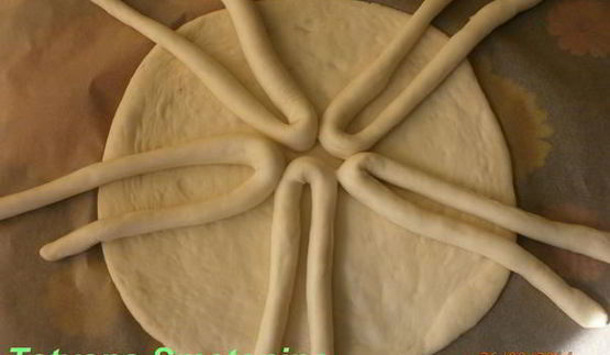 лепешка цветок