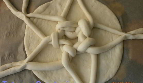 лепешка цветок