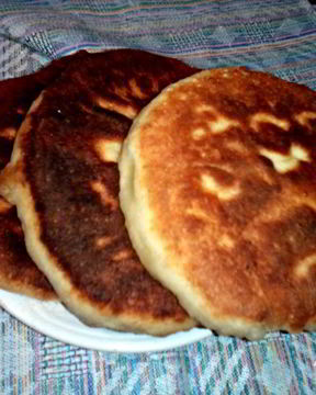 Лепешки на кефире с начинкой