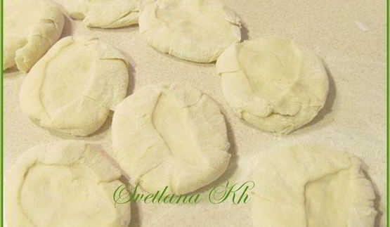 лепешки по-дунгански с мясом и зеленью