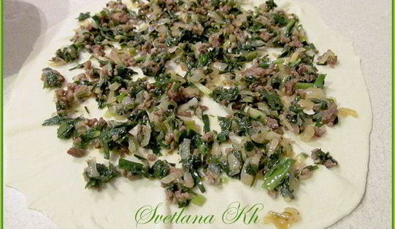 лепешки по-дунгански с мясом и зеленью