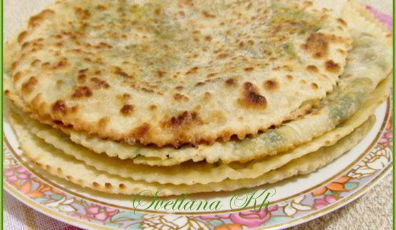 лепешки по-дунгански с мясом и зеленью