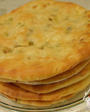 Лепешки с брынзой и перцем