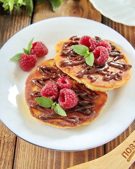 Рецепт лепешек с малиной и рикоттой