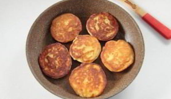 лепешки с малиной и рикоттой