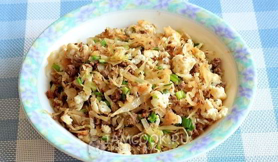 лепешки с начинкой на сковороде