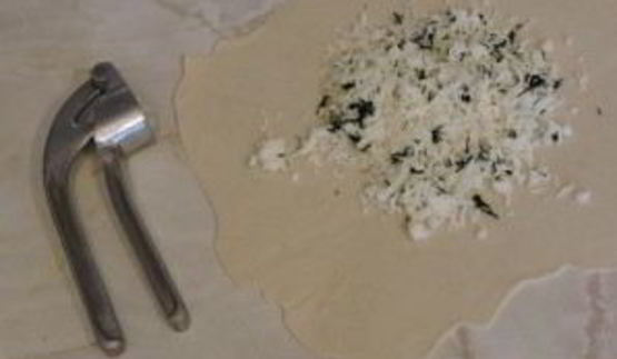 лепешки с сыром на кефире на сковороде