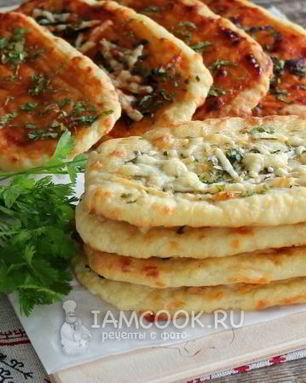 Лепешки с сыром в духовке
